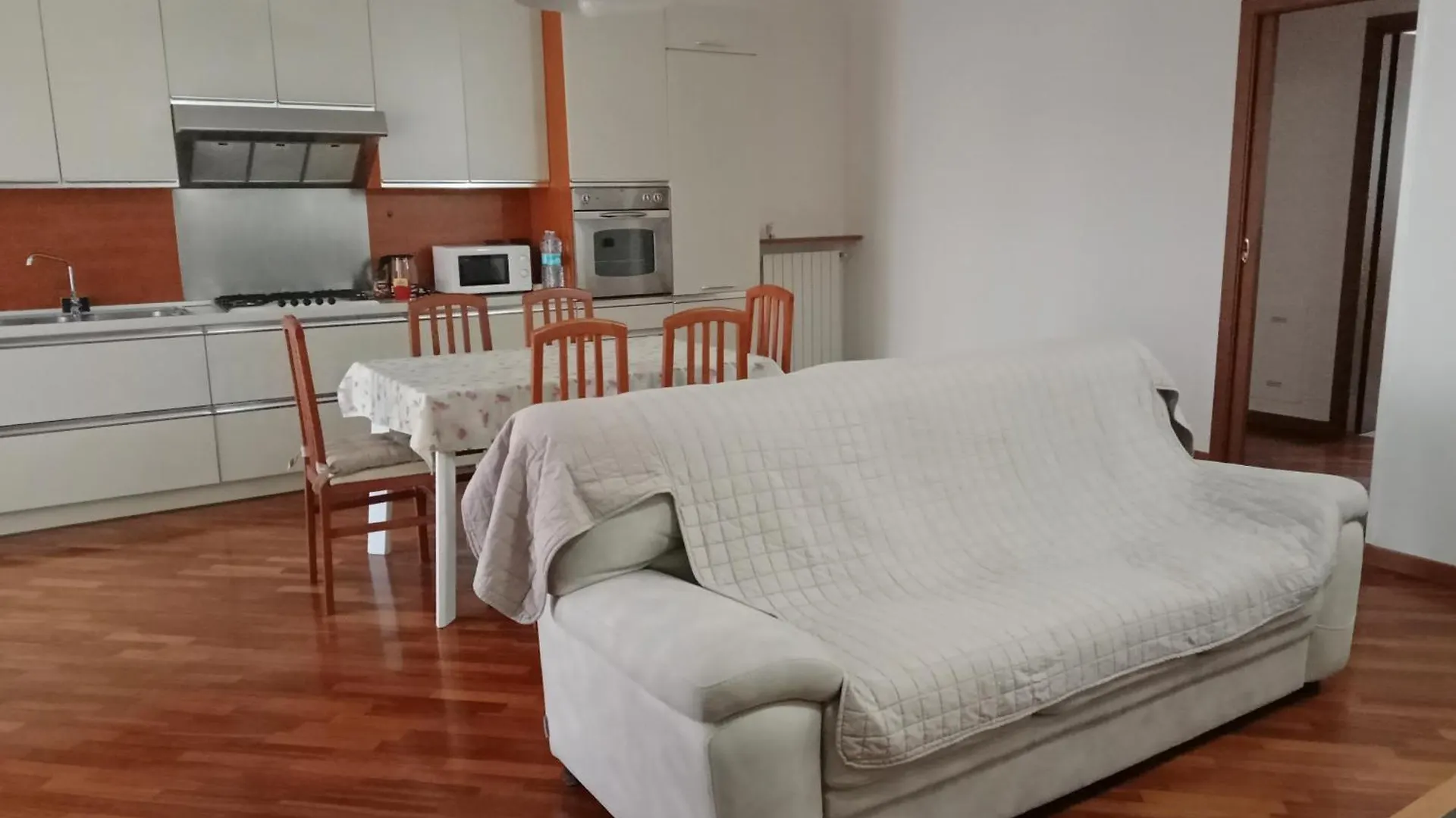Casa Francesca contacts